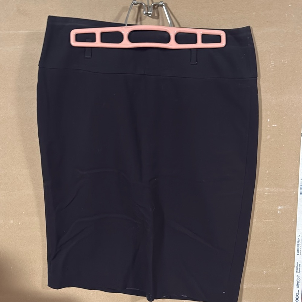 Brand is apt 9 
Black with belt loop
Lined